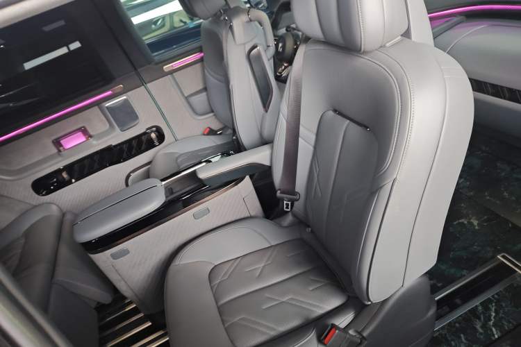 Used Zeekr MIX 2025 Long-Range Intelligent Driving Edition
