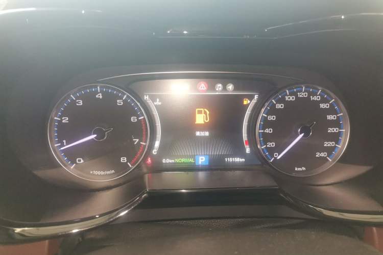 Used GAC Trumpchi GS8 2017 320T Two-Wheel Drive Luxury Smart Connectivity Version (7 Seats)
