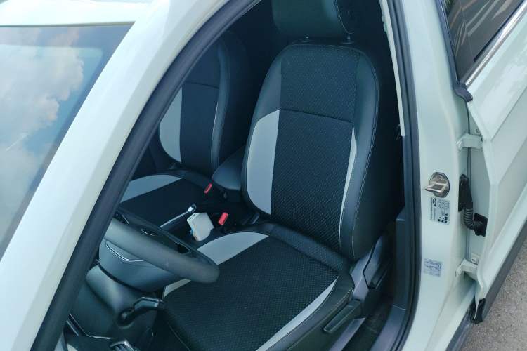 Used Volkswagen Tacqua 2020 1.5L Automatic Yue
