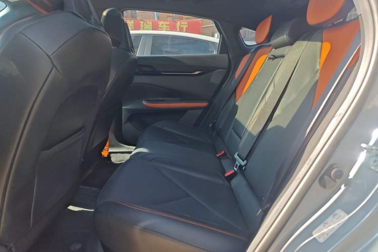 Used Changan UNI-V 2022 1.5T Prestige Version
