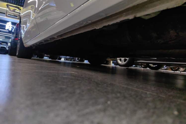 Used Buick GL8 2022 ES Land Cruiser 653T Luxury Model
