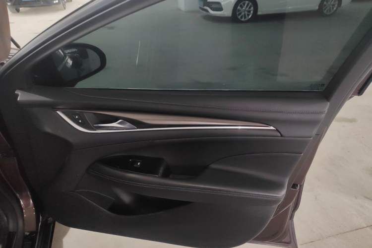 Used Buick LaCrosse 2016 Revised Version 28T Elite Edition
