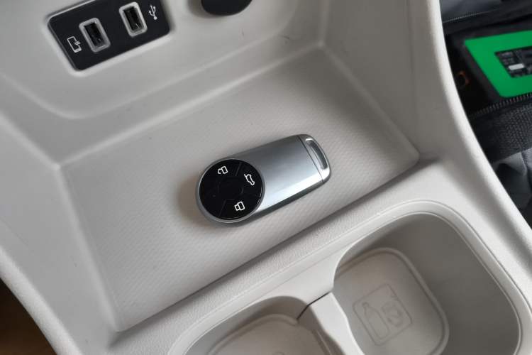 Used ORA Good Cat 2021 400km Standard Range Athena Edition Lithium-Ion Battery