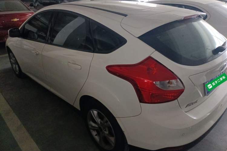 Used Ford Focus 2012 Hatchback 1.6L Automatic Fashion Edition
