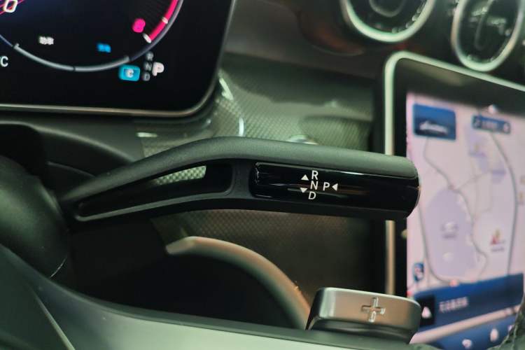 Used Mercedes-Benz C-Class 2023 Second Facelift C 260 L Sport Edition
