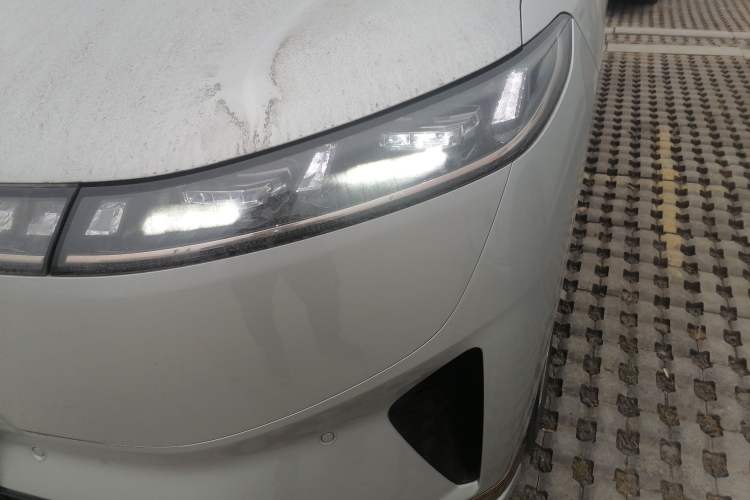 Used  eπ008 2025 210Max Range-Extended Version 5 Seats