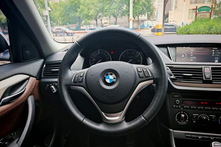 Used BMW X1 2014 sDrive18i Fashion Model

