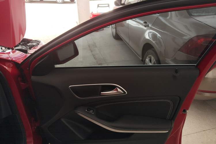 Used Mercedes-Benz GLA 2015 GLA 200 Fashion Model