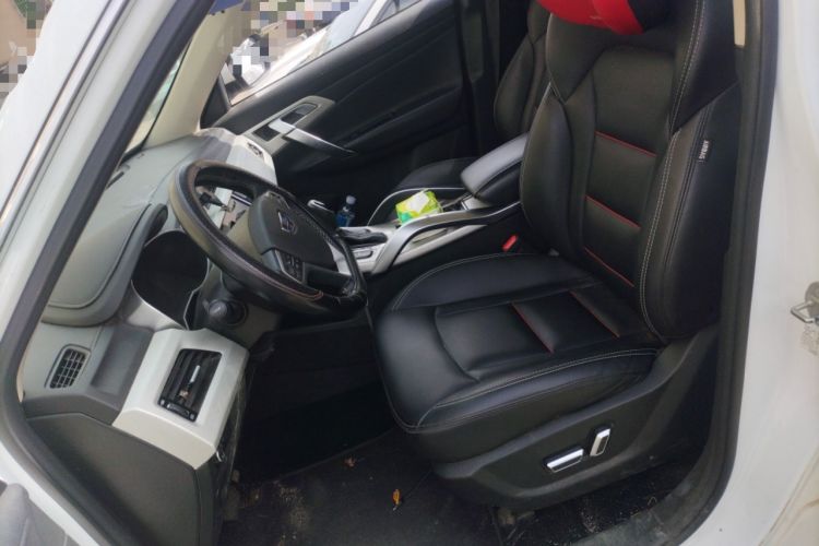 Used Geely Auto Emgrand X7 Sport 2018 1.8TD Automatic Two-Wheel Drive Smart Connect 4G Internet Edition
