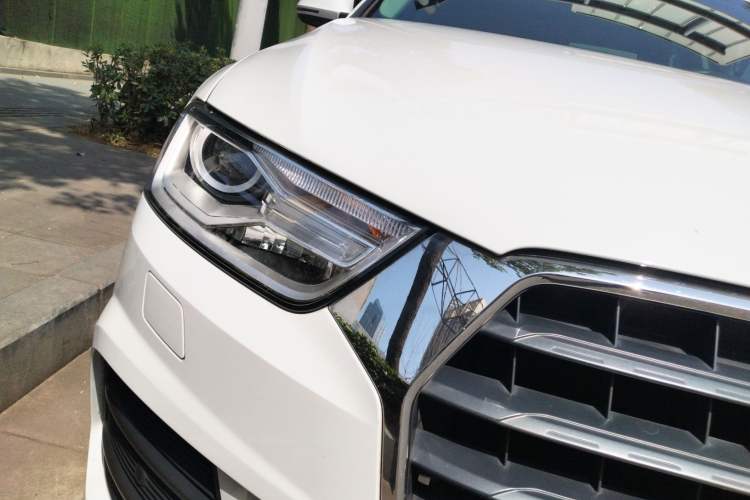 Used Audi Q3 2017 30 TFSI Fashion Model