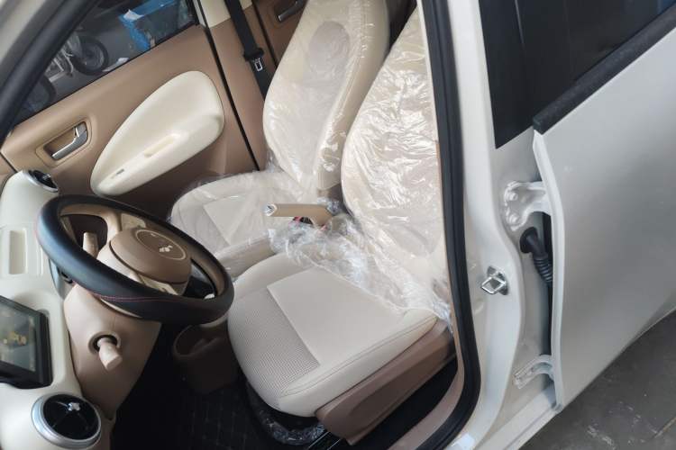 Used Wuling Hongguang MINIEV 2025 Four-Door Version Advanced Edition
