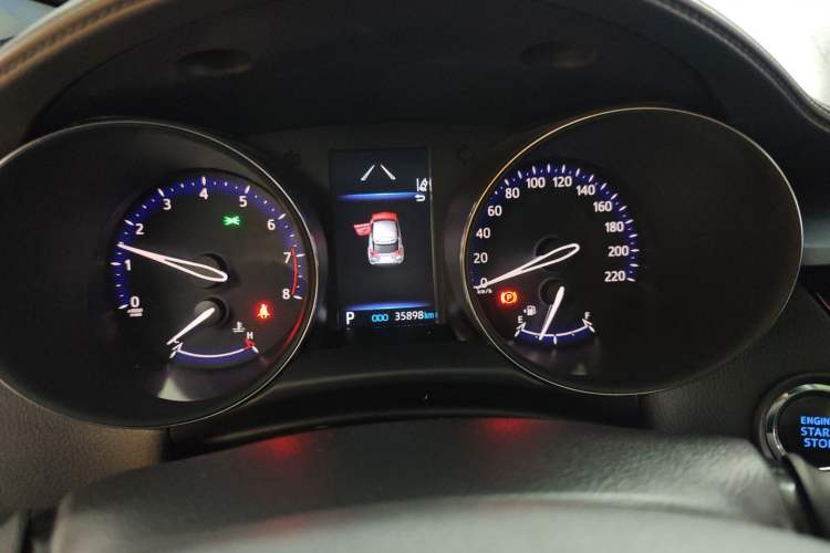 Used Toyota IZOA 2021 2.0L Enjoy Edition
