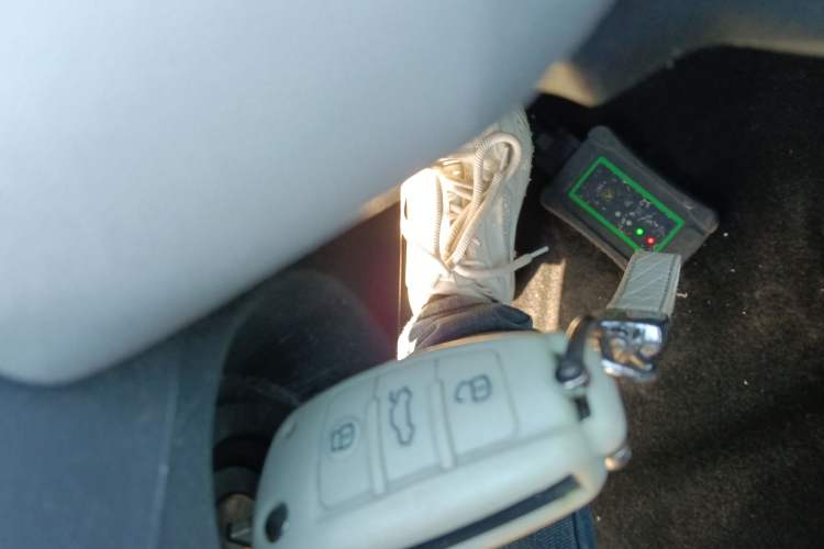 Used Chery QQ Ice Cream 2022 170km Sundae Phosphate Lithium-Ion