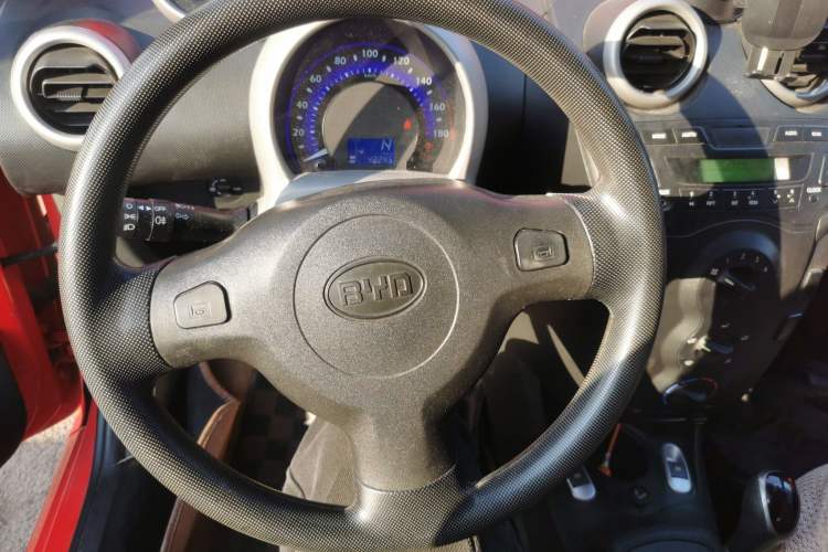 Used BYD F0 2015 1.0L AMT XuanKu Model
