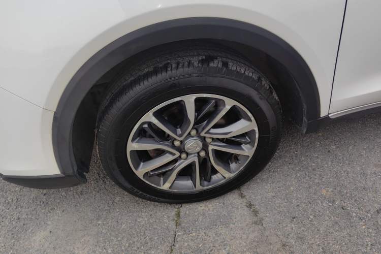 Used Baojun 730 2019 1.5T CVT Flagship Model 7 Seats China VI Emission Standard