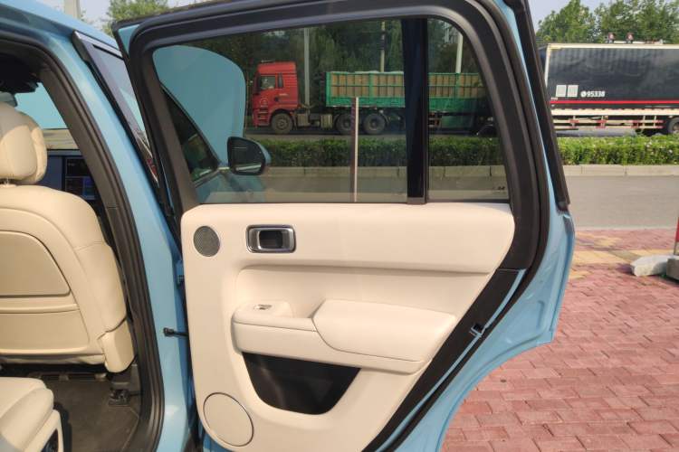 Used Li Auto L8 2024 Max
