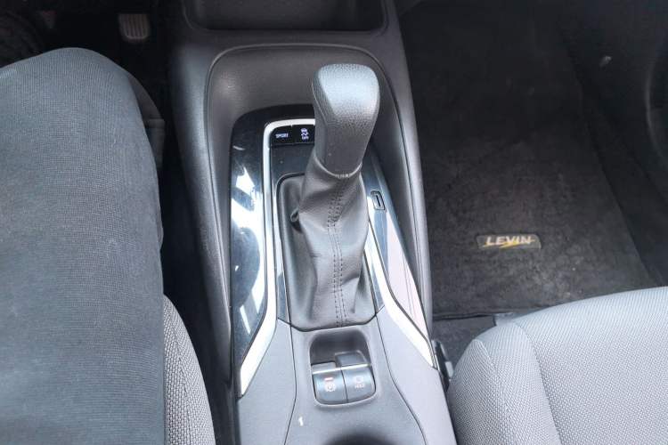 Used Toyota Levin 2022 TNGA 1.5L CVT Progressive Edition
