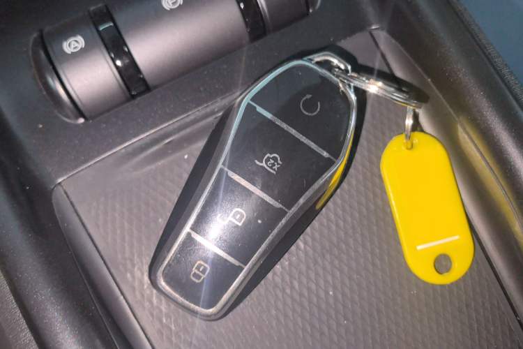 Used BYD Dolphin 2021 405 km Free Version
