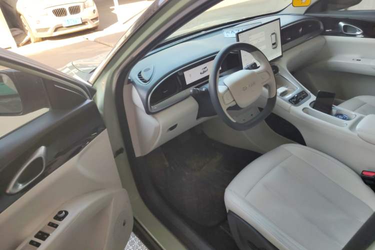 Used  Geome 2025 UP 410km Exploration+ Edition
