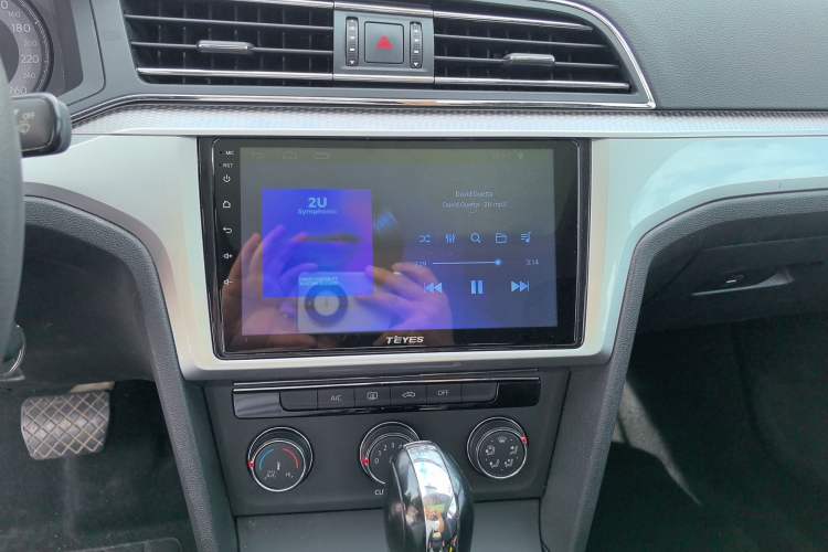 Used Volkswagen Lamando 2019 230TSI DSG Fashion Edition China V Standard
