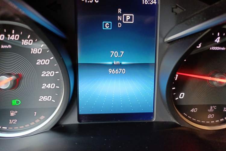 Used Mercedes-Benz C-Class 2019 C 180 L Fashion Edition Sport Version
