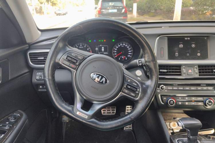 Used Kia K5 2016 1.6T Automatic LUX
