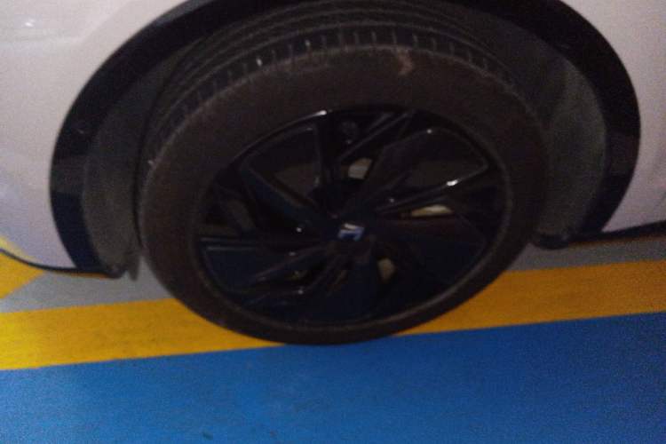 Used  R7 2024 Advanced Edition
