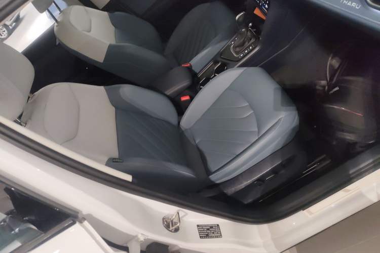 Used Volkswagen Tharu 2024 300TSI Two-Wheel-Drive Moon Luxury Edition