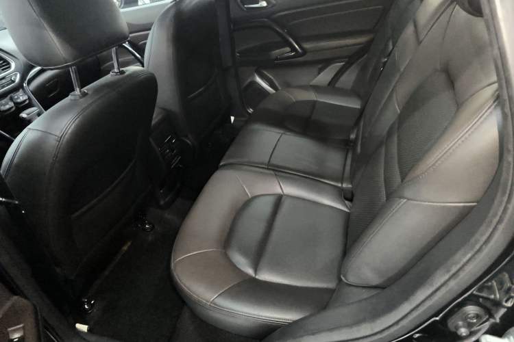 Used GAC Trumpchi GS4 2017 235T Automatic Two-Wheel Drive Luxury Smart Connectivity Version