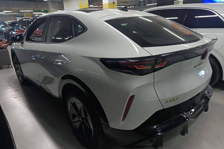 Used Volkswagen ID.UNYX 2024 Pro Long-Range Version