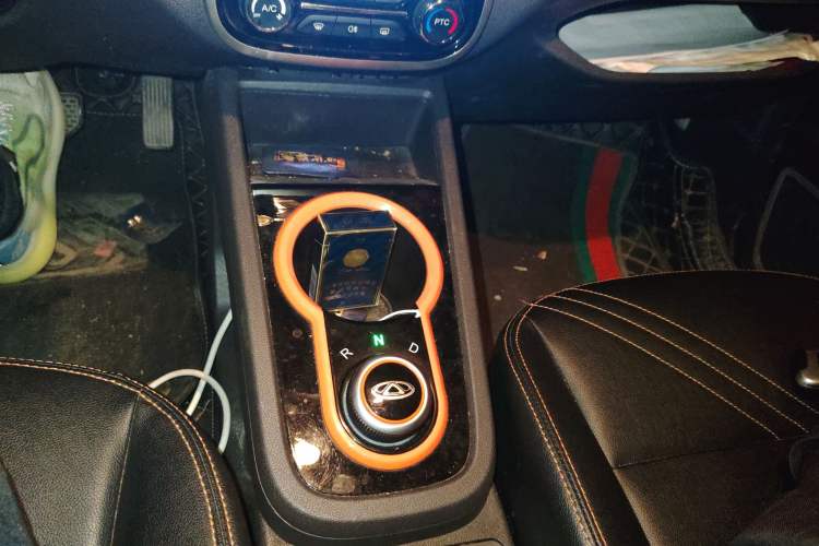 Used Chery Little Ant 2021 200 000-Yuan Ant Fan Edition Oxygen Version Lithium-Ion Battery 301 km