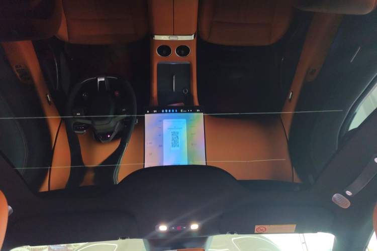 Used  YU7 2025 Ultra-Long Range High-Performance All-Wheel-Drive Max Edition
