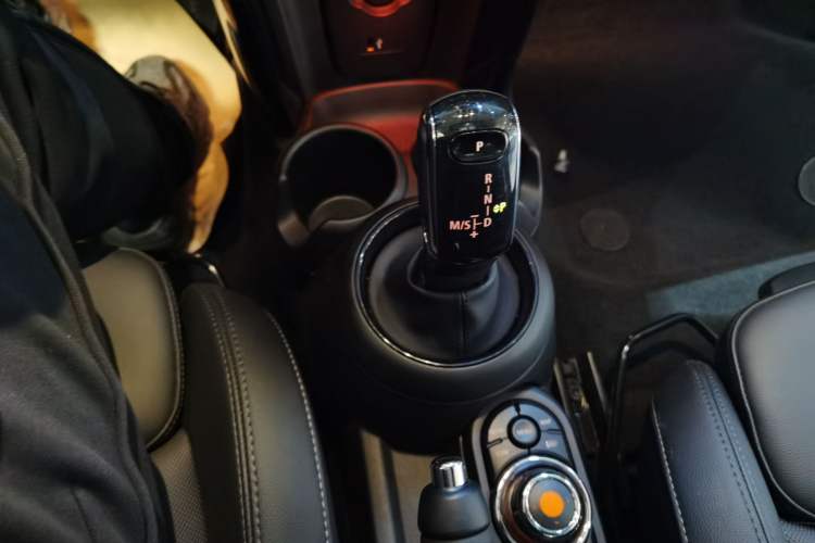 Used  MINI 2021 1.5T COOPER Classic Edition
