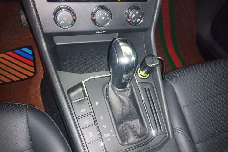 Used Volkswagen Lavida 2018 1.5L Automatic Comfort Edition China V Standard
