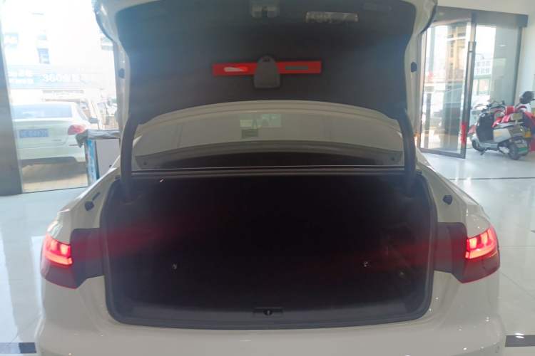 Used Audi A4L 2020 40 TFSI Fashion Dynamic Model
