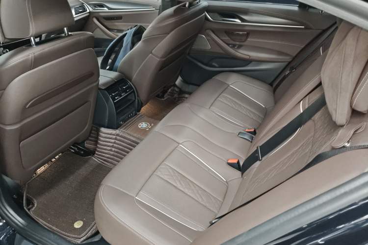 Used BMW 5 Series New Energy 2021 535Le Pioneer Edition M Sport Package
