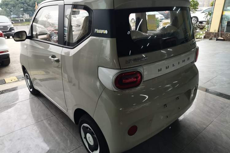 TDK.VehicleDetails.img