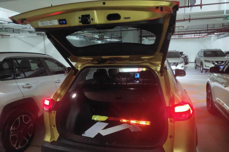 Used Toyota FRONTLANDER 2022 2.0L CVT Luxury PLUS Edition
