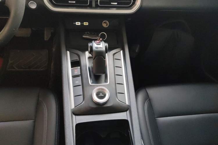 Used Great Wall Poer 2023 2.0T Commercial Version Automatic Diesel 4x4 Elite Long-Box GW4D20M
