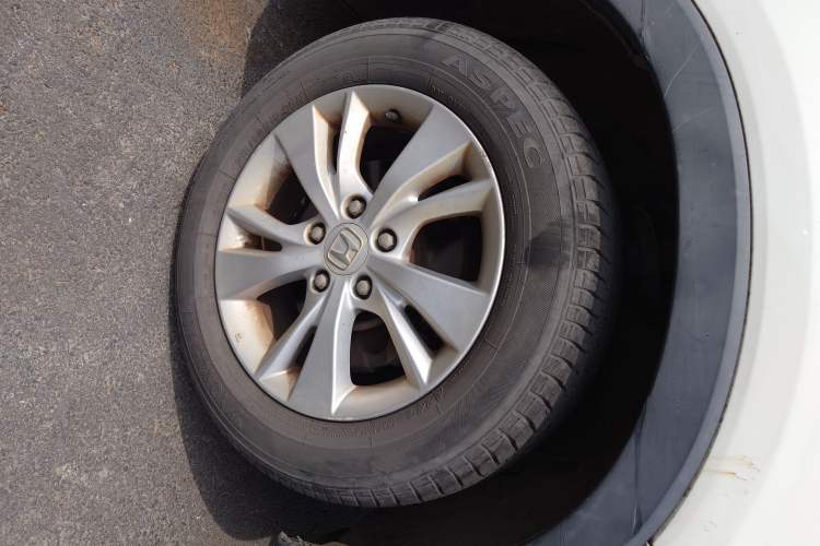 Used Honda Vezel 2015 1.5L CVT two-wheel drive Comfort trim
