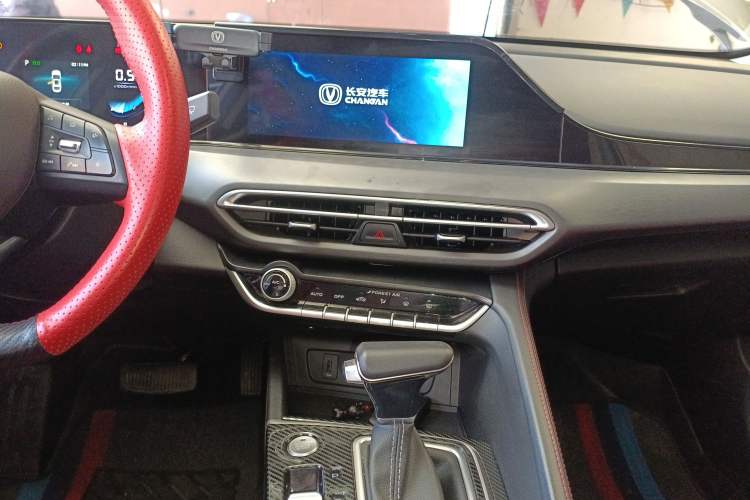 Used Changan Eado 2021 PLUS Blue Whale NE 1.4T GDI DCT Prestige Model
