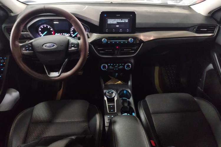 Used Ford Focus 2019 Sedan EcoBoost 180 Automatic Trend Edition