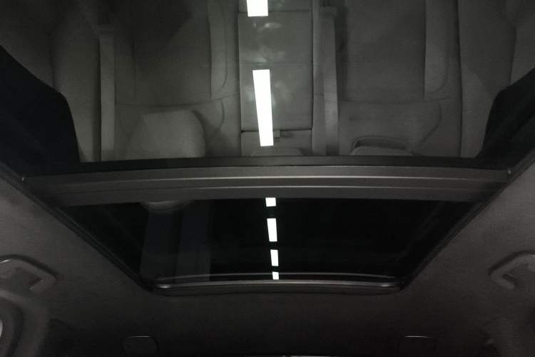 Used Nio ES6 2024 75 kWh
