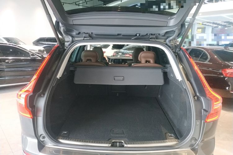 Used Volvo XC60 2020 T5 4x4 Smart Luxury Edition