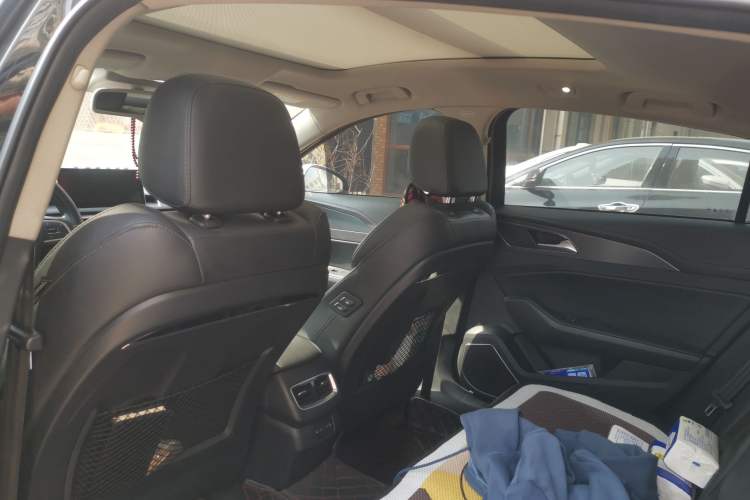 Used Hongqi H5 2020 1.8T Automatic Smart Connect Flagship Edition