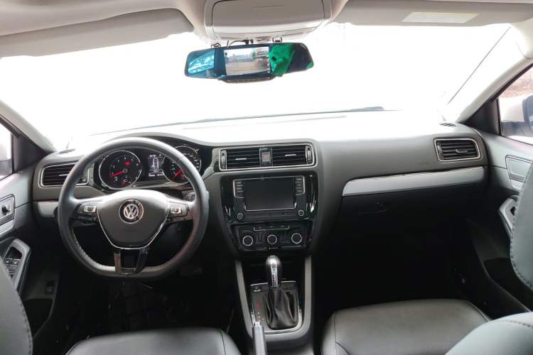 Used Volkswagen Sagitar 2018 280TSI DSG Ignite Edition
