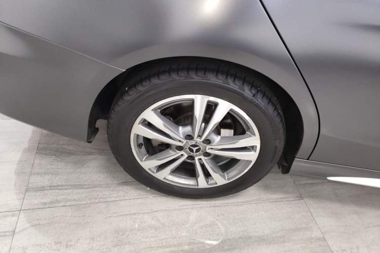 Used Mercedes-Benz C-Class 2017 Facelift C 200 L Sport Edition