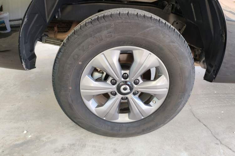 Used Great Wall Poer 2023 2.0T Commercial Version Automatic Diesel 4x4 Elite Long-Box GW4D20M