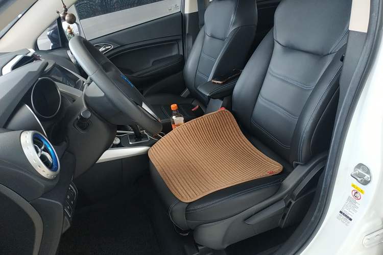 Used BYD Yuan New Energy 2018 EV360 Smart Connect Cool Edition
