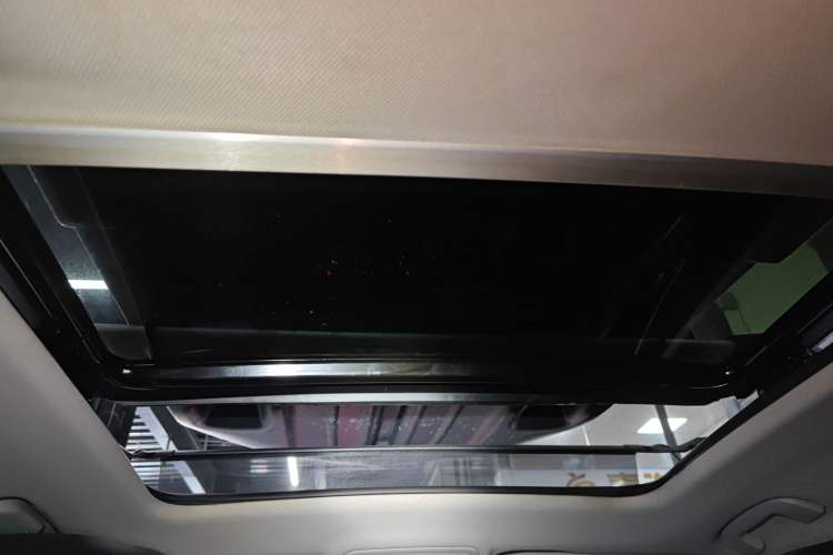 Used Hongqi HS5 2019 2.0T Smart Connect Flagship All-Wheel-Drive Version
